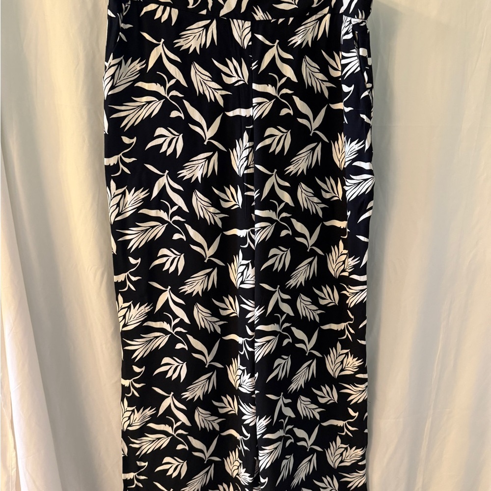 LOFT Monochrome Leaf Pattern wide leg trousers size L